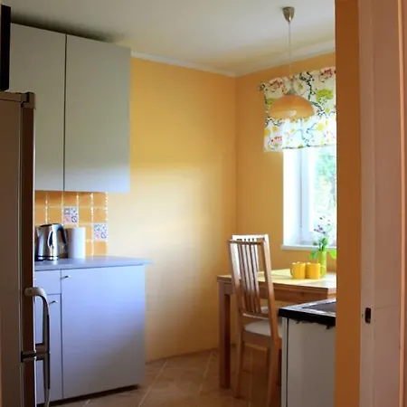 アパート Poldeotsa Apartment *
